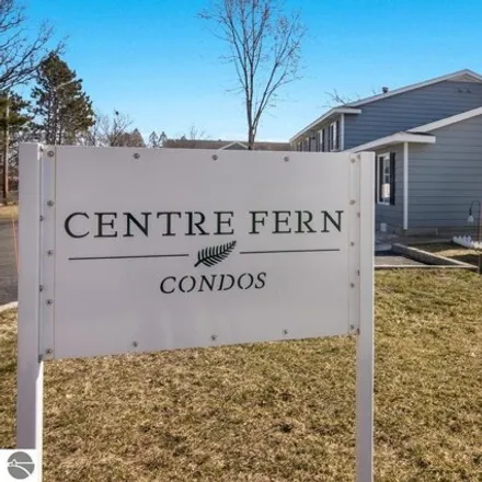 Buy this 1 bed condo on 1013 Centre Street in Traverse City, MI 49686