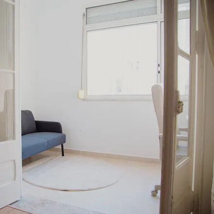 Image 4 - Mercearia Lucinda, Rua Sampaio e Pina, 1070-051 Lisbon, Portugal - Room for rent