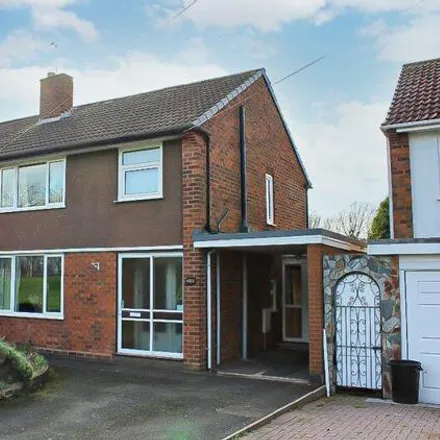 Buy this 3 bed duplex on Birmingham New Road in Coseley, WV14 9QB