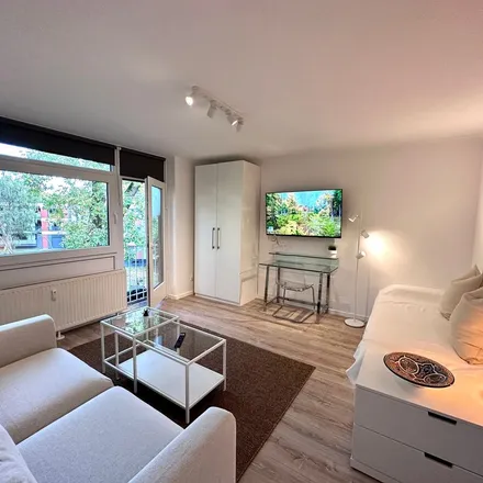 Rent this 1 bed apartment on Grelckstraße 5 in 22529 Hamburg, Germany