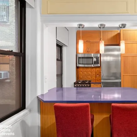 Image 3 - 200 WEST 54TH STREET 10A in New York - Apartment for sale