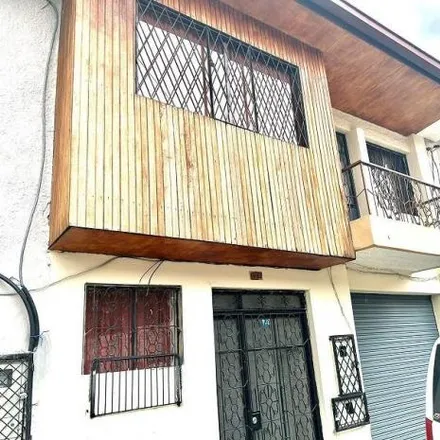 Buy this 2 bed house on Parque de Bicicross in Avenida Remigio Crespo Toral, 010203