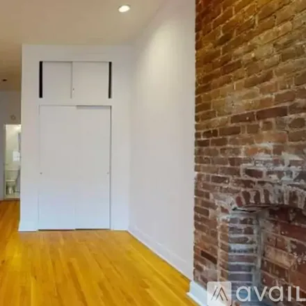 Rent this studio apartment on 332 E 93rd St