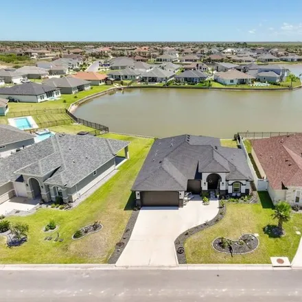 Image 2 - 25 Arcos Gdns, Laguna Vista, Texas, 78578 - House for sale