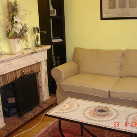 Rent this 1 bed apartment on Galería Cultural Dynasty in Plaza de Santa María Soledad Torres Acosta, 2