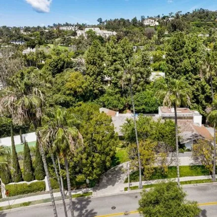 Image 4 - 811 North Hillcrest Road, Beverly Hills, CA 90210, USA - House for sale
