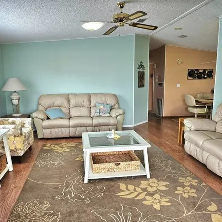 Image 4 - 35681 Clubber Court, Pasco County, FL 33541, USA - Apartment for sale