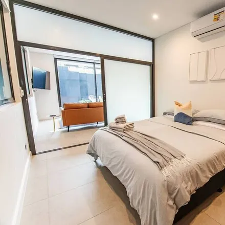 Rent this 1 bed apartment on Coogee NSW 2034