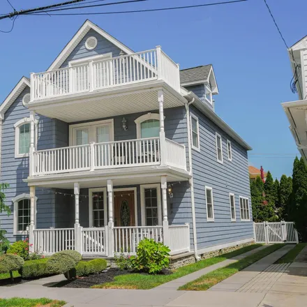 Buy this 5 bed house on 5 South Fredericksburg Avenue in Ventnor City, NJ 08406