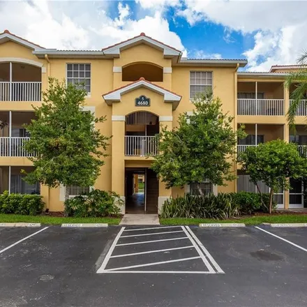 Image 7 - 4690 Saint Croix Lane, Willoughby Acres, Collier County, FL 34109, USA - Apartment for rent
