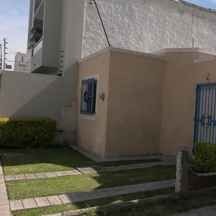Rent this 2 bed house on Calle Valle del Yaqui in Jardines del Valle, 45138 Nuevo México