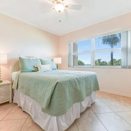 Rent this 1 bed apartment on Regatta Beach Club in 880 Mandalay Avenue, Clearwater