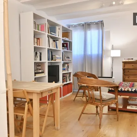 Rent this studio apartment on The bar in Calle de Viriato, 28010 Madrid