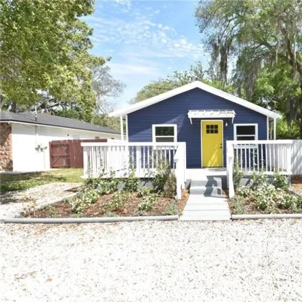 Rent this 3 bed house on 17th Street @ Juneau Street in North 17th Street, Tampa
