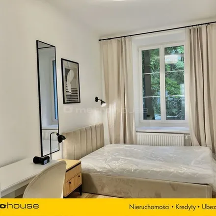 Rent this 2 bed apartment on Wiadukt Księcia Józefa Poniatowskiego in Aleja 3 Maja, 00-391 Warsaw