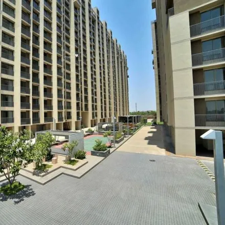 Image 3 - unnamed road, Ahmedabad District, - 380058, Gujarat, India - Apartment for sale