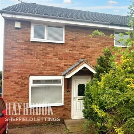 Rent this 2 bed duplex on Farm Fields Close in Sheffield, S20 7LR