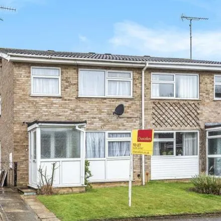 Buy this 3 bed duplex on Wood End in Banbury, OX16 9SU