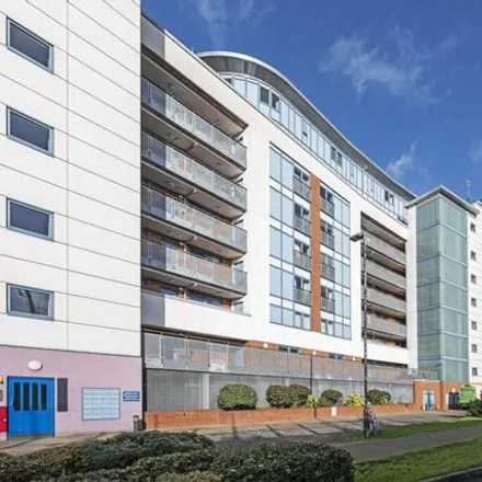 Image 7 - 3 Meath Crescent, Hackney, E2 0QG, United Kingdom - Apartment for sale