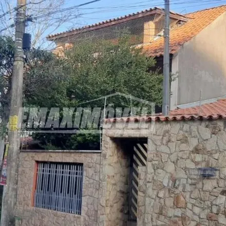 Buy this 3 bed house on Rua Professor Magalhães de Noronha in Jardim São Carlos, Sorocaba - SP