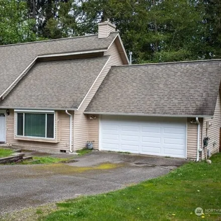 Image 1 - 3707 Northeast Liverpool Drive, Kitsap County, WA 98311, USA - House for sale