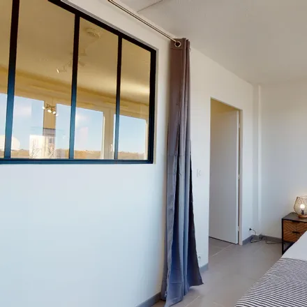 Rent this 1 bed room on 65B rue de Saint Cyr