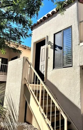 Rent this 2 bed condo on East Campo Abierto in Pima County, AZ 85718