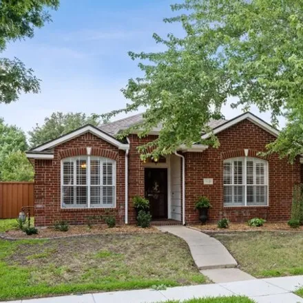 Buy this 3 bed house on 1621 Yellowstone Avenue in Lewisville, TX 75077