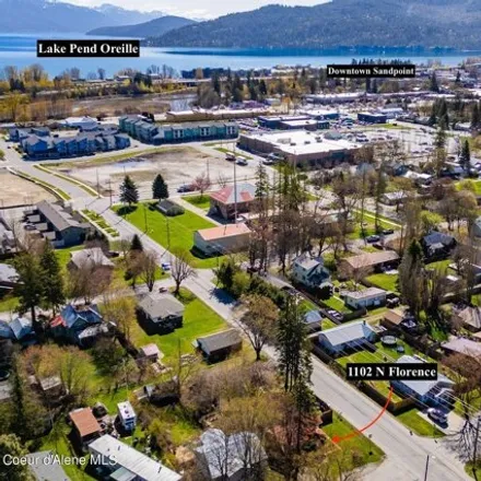 Image 2 - 878 Chestnut Street, Sandpoint, ID 83864, USA - House for sale