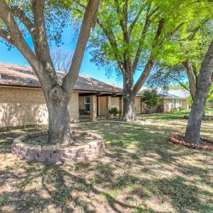 Image 2 - 3054 Southland Boulevard, San Angelo, TX 76904, USA - House for sale