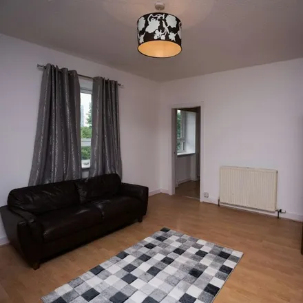 Rent this 3 bed apartment on 15 Powis Crescent in Aberdeen City, AB24 3YS