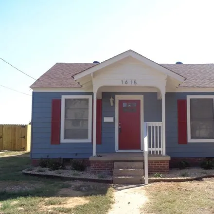 Buy this 3 bed house on 1498 East 17th Street in Little Rock, AR 72202