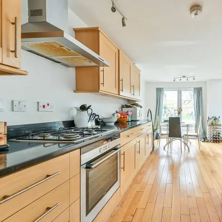 Rent this 2 bed apartment on 42 Haselrigge Road in London, SW4 7JJ