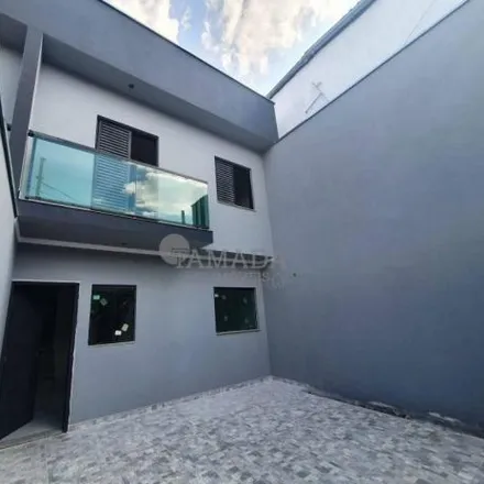 Buy this 2 bed house on Rua Tomé Monteiro de Fana in Ermelino Matarazzo, São Paulo - SP