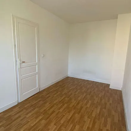 Rent this 2 bed apartment on 1 Place d'Armes Jacques-François Blondel in 57000 Metz, France