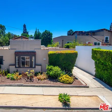 Image 1 - 8164 Waring Avenue, Los Angeles, CA 90046, USA - House for sale