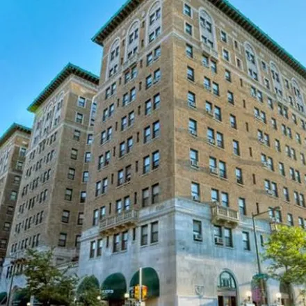 Image 5 - Chestnut Hall, 3900 Chestnut Street, Philadelphia, PA 19104, USA - Apartment for rent
