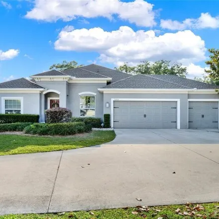 Buy this 4 bed house on 7312 Grove Avenue in Goldenrod, Seminole County