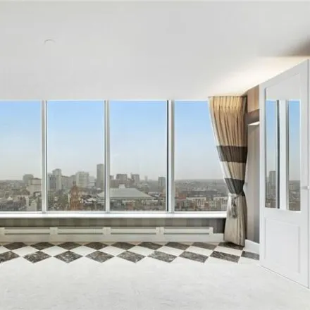 Buy this 4 bed house on Marathon House in 200 Marylebone Road, London