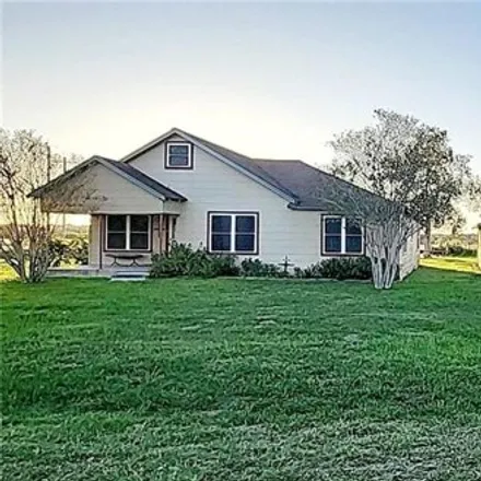 Image 2 - 5705 TX 119, Weesatche, Goliad County, TX 77963, USA - House for sale