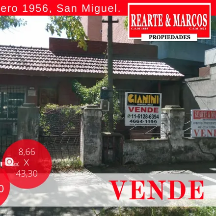 Buy this studio townhouse on Paunero in Partido de San Miguel, San Miguel