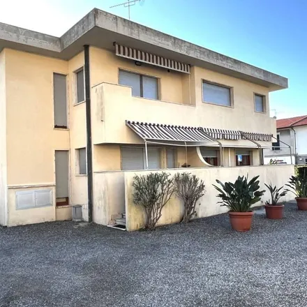 Image 6 - Vecchia Aurelia, 57013 Rosignano Solvay LI, Italy - Apartment for rent