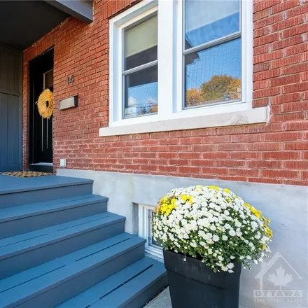 Image 3 - 22 Foster Street, Ottawa, ON K1Y 1H3, Canada - House for sale