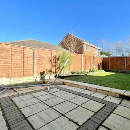 Image 3 - 45 McWilliam Close, Talbot Village, BH12 5HP, United Kingdom - Duplex for sale