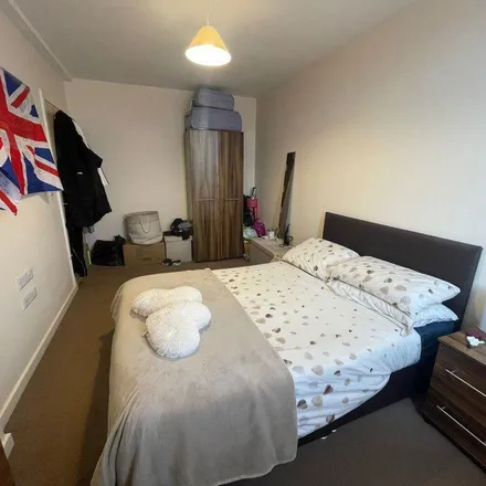 Rent this 2 bed apartment on Sandhurst Street in Oadby, LE2 5DL