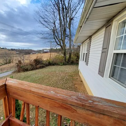 Image 3 - Old Asheville Highway, Leming Subdivision, Greeneville, TN 37743, USA - House for sale