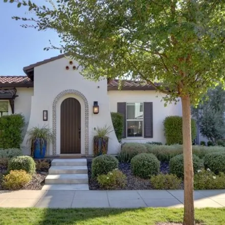 Buy this 2 bed house on Spurgin Alley in Sacramento, CA 95818