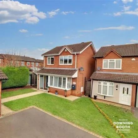 Buy this 3 bed house on Curlew Close in Lichfield, WS14 9US