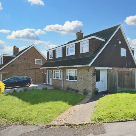 Buy this 3 bed duplex on Chipstead Close in Maidstone, ME16 0DH