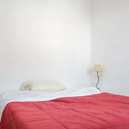 Image 6 - Calle de Caunedo, 14, 28037 Madrid, Spain - Apartment for rent